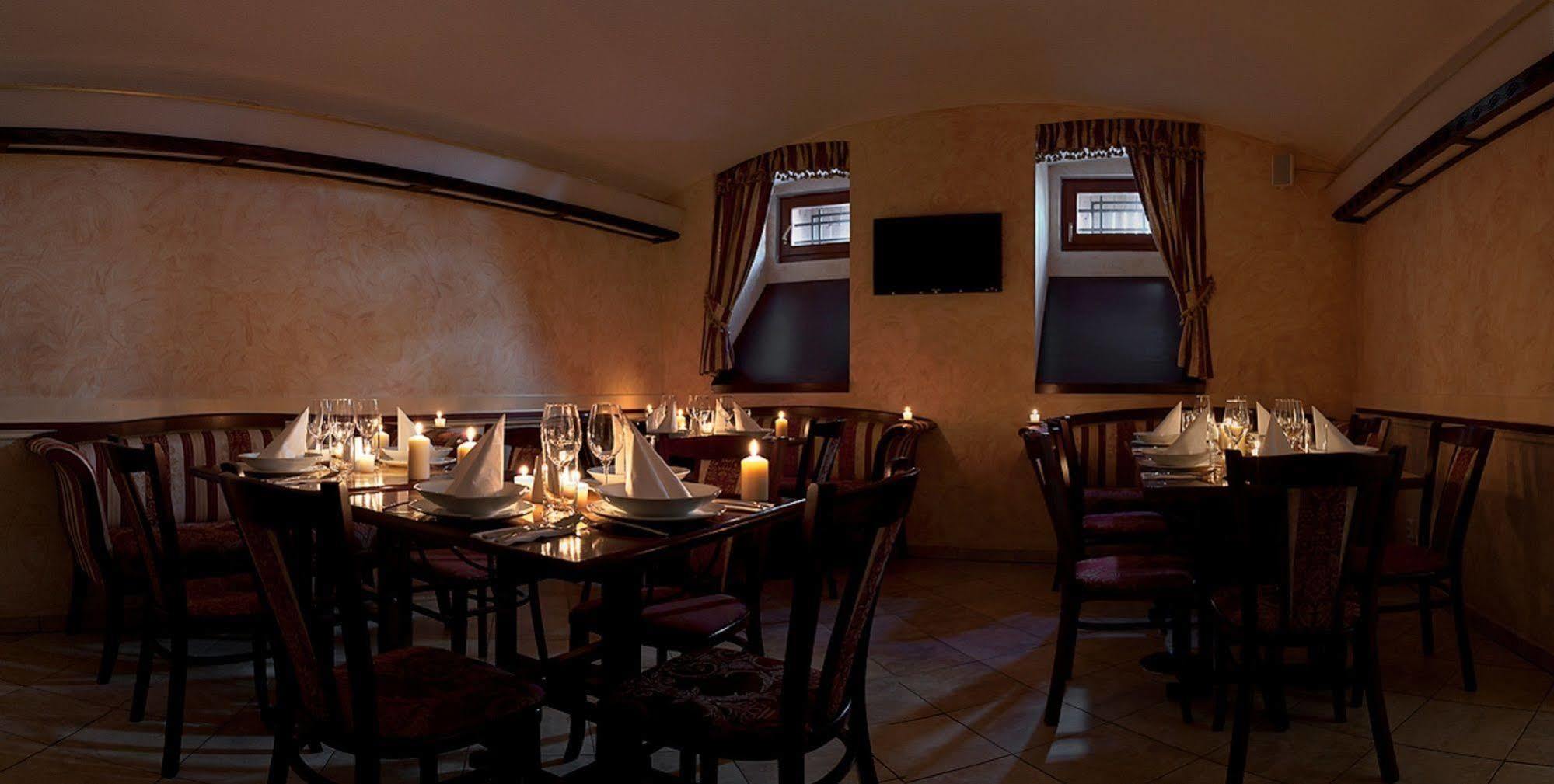 Amigo City Centre Praha Restaurant bilde